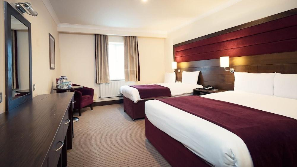 Cavan Crystal Hotel 외부 사진