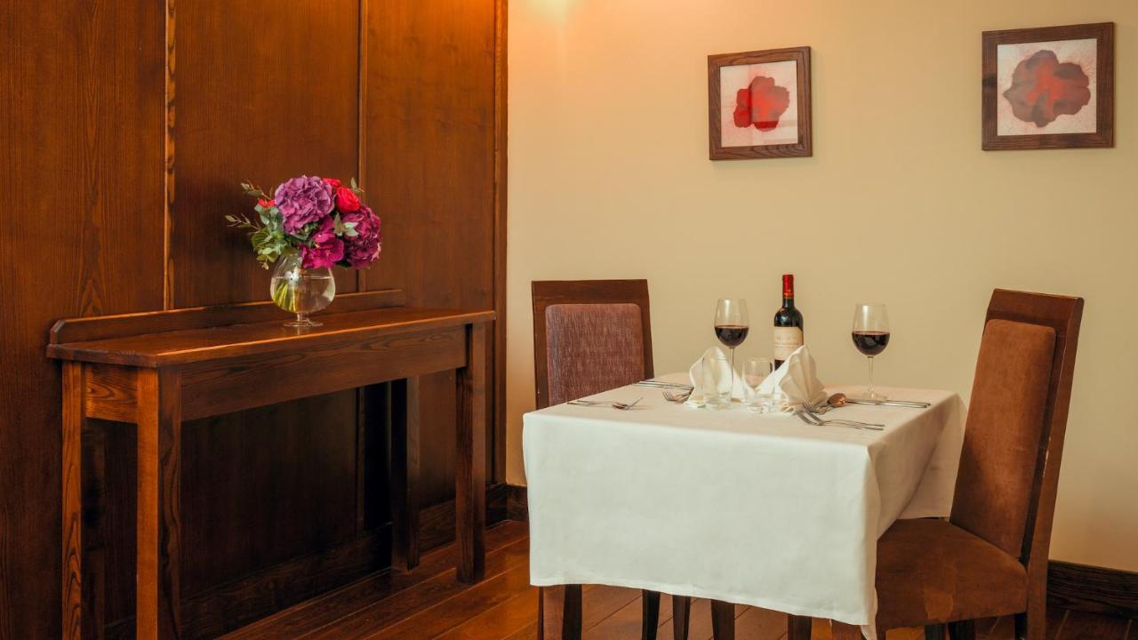 Cavan Crystal Hotel 외부 사진