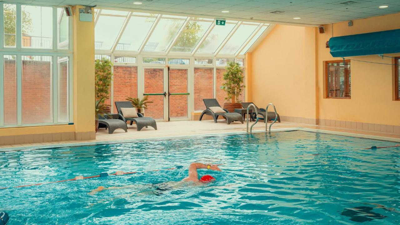 Cavan Crystal Hotel 외부 사진