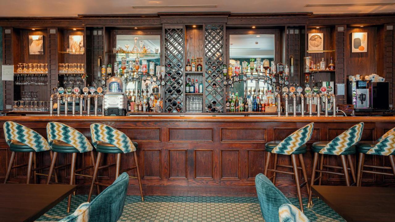 Cavan Crystal Hotel 외부 사진