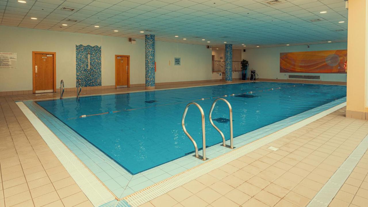 Cavan Crystal Hotel 외부 사진
