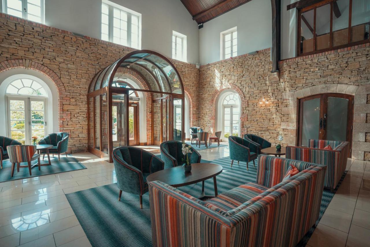 Cavan Crystal Hotel 외부 사진