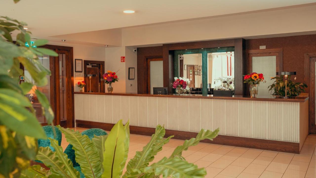 Cavan Crystal Hotel 외부 사진